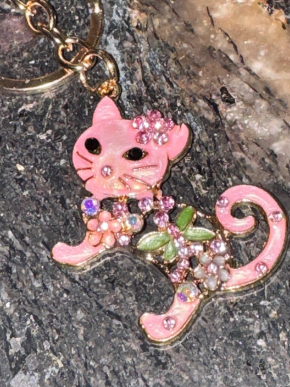 Kitty Cat & Flowers Bag Charm NIP Keychain Enamel Rhinestones NEW Pink Gold
